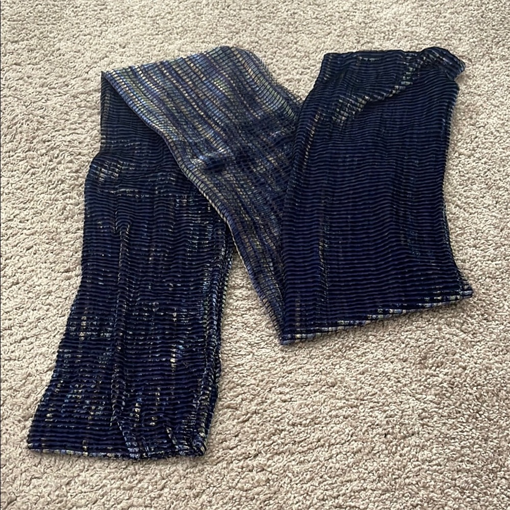 Collection XIIX Navy and Gold Scarf